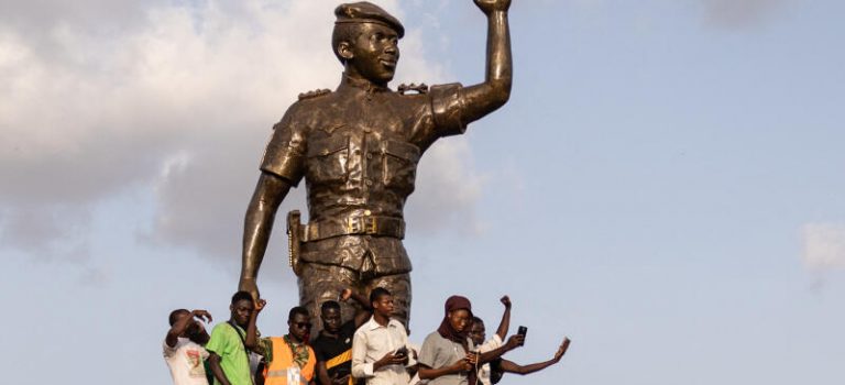Thomas Sankara change de cimetière